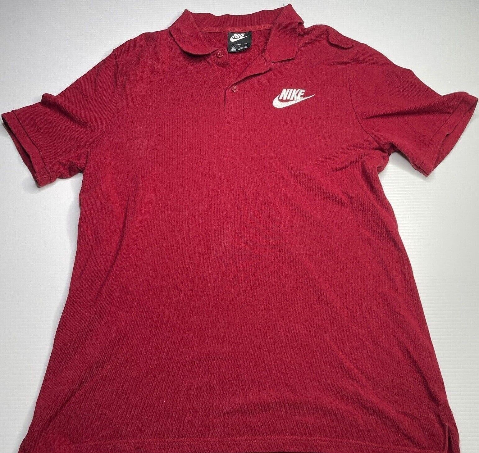 Nike Athletic Logo Polo Shirt Mens Size M Burgundy Collared Casual Style Fit