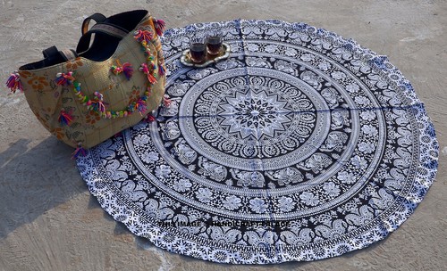 Tapis yoga rond caoutchouc & liège -Pratique et méditation- Mandala Om + Sac ACHAMANA