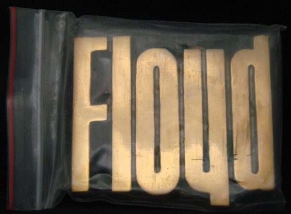 LF22129 *NOS* VINTAGE 1970s/80s CUT-OUT NAME ***FLOYD*** SOLID BRASS BUCKLE