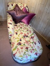chaise longue modern, floral pattern pinks and mauves