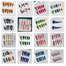 Unghie finte splendidamente