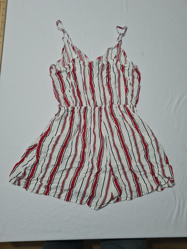 Ladies Playsuit H&M Size 8 Sleeveless Elastic Waist Pockets Red Mix 13832 - Picture 11 of 13
