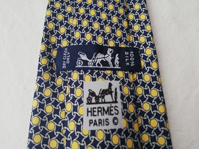 HERMÈS Krawatte Tie Cravate 7381 PA 100% Seide. Blau Gelb Kreise. Top Zustand!
