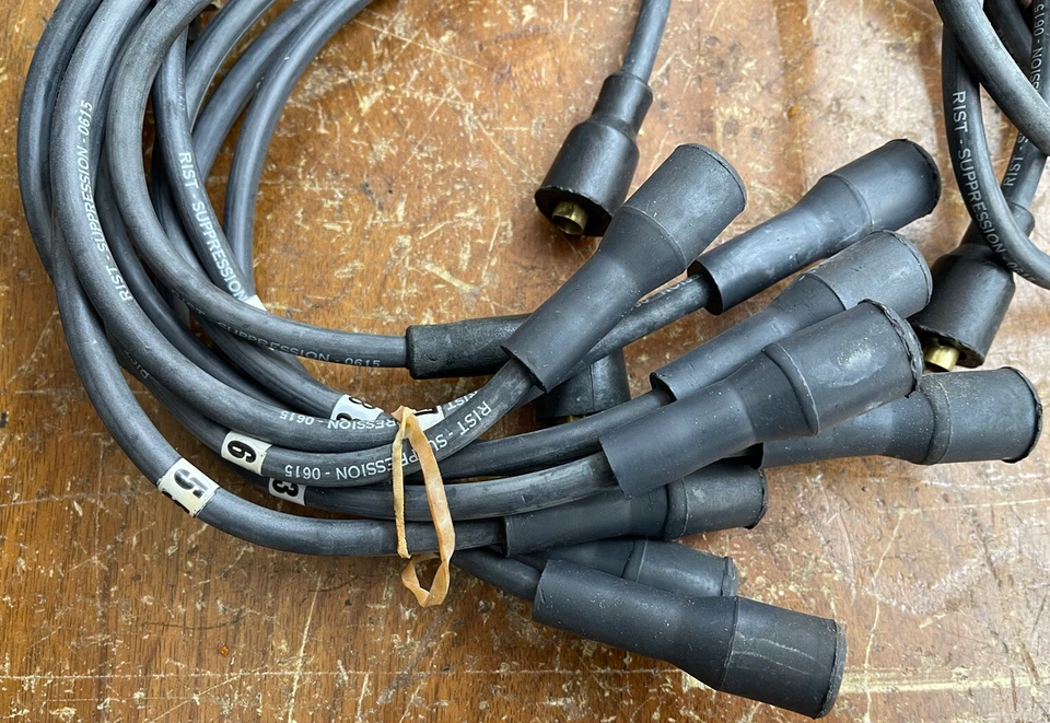 GHT 182 TRIUMPH TR8 FUEL INJECTION MODELS (10/1979-1981) HT LEAD SET - Image 3 of 4