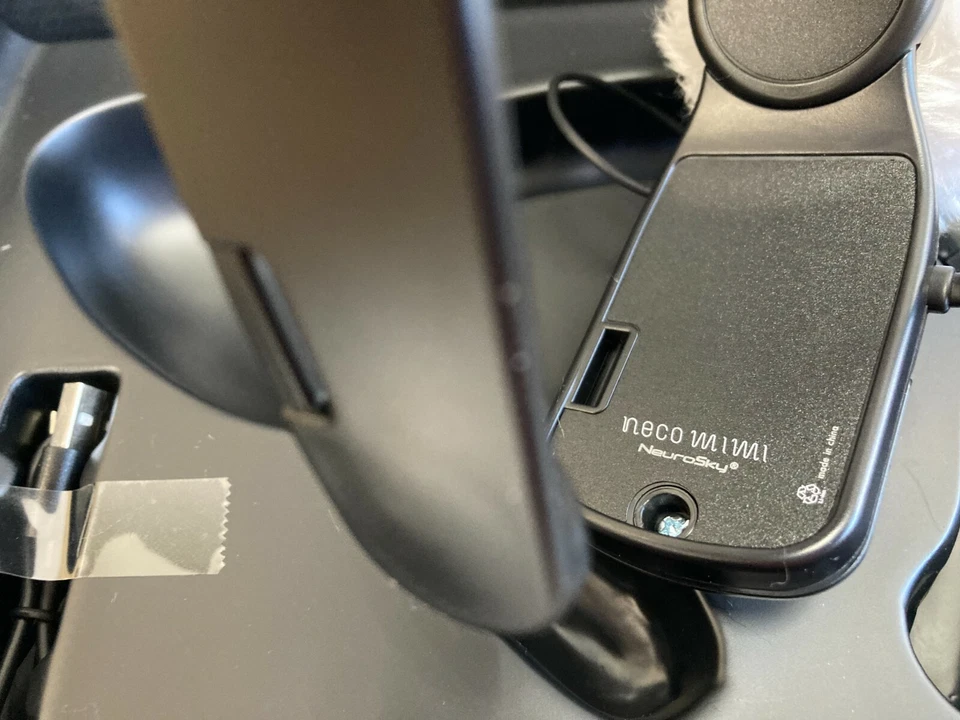 Diadema controlada Necomimi modelo 2021 onda cerebral oreja de gato Neurosky Neurowear Foto 4 de 4