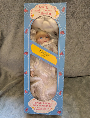 Heritage Mint Sweet and Innocent Lindsey 14in Porcelain Doll D-89 Hand-Painted