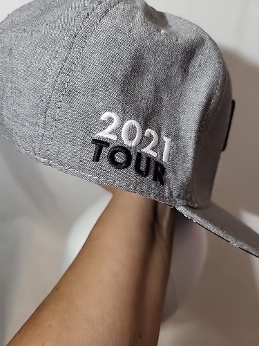 Dude Perfect Mens Gray Snapback Hat 2021 Tour Never Worn - Picture 10 of 10