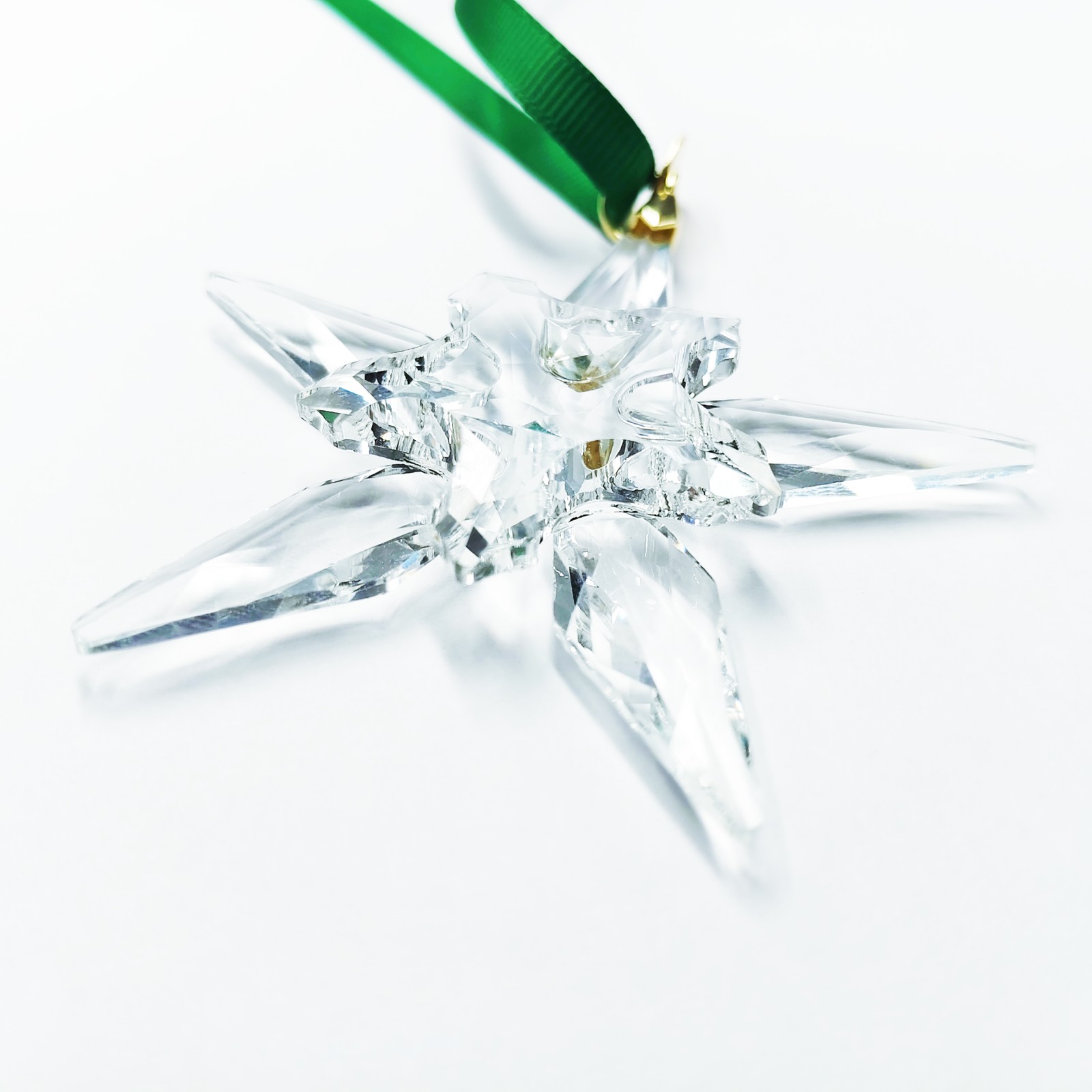 Swarovski Crystal Christmas Ornament 5691172 Authentic 2025 Annual Edition Large