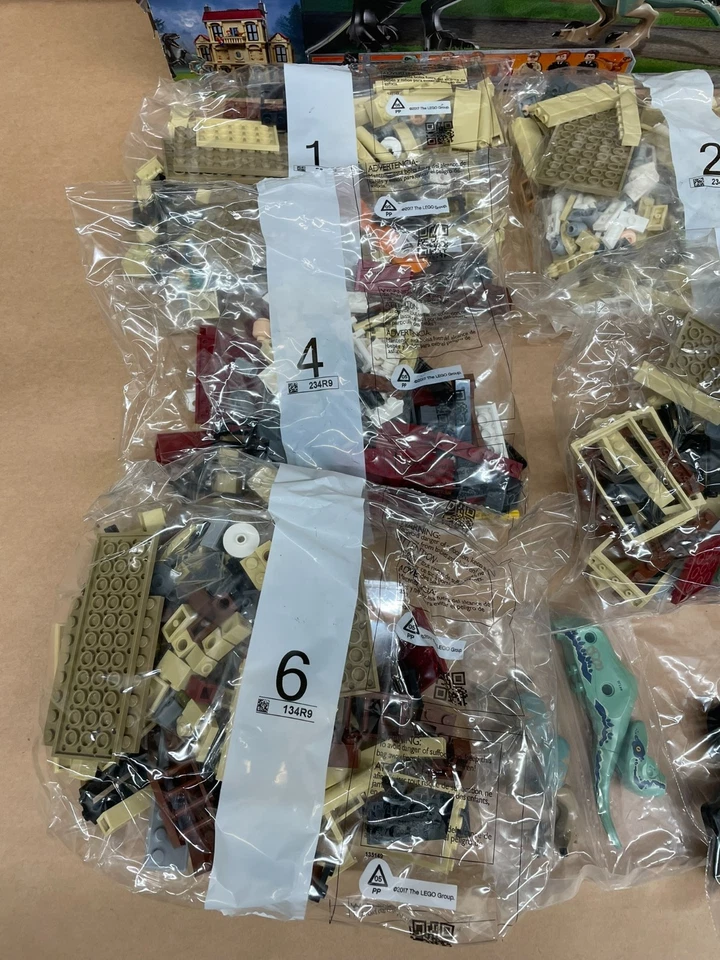 LEGO Jurassic World 75930 Indoraptor Rampage at Lockwood Estate Sealed Bags - Image 3 of 4