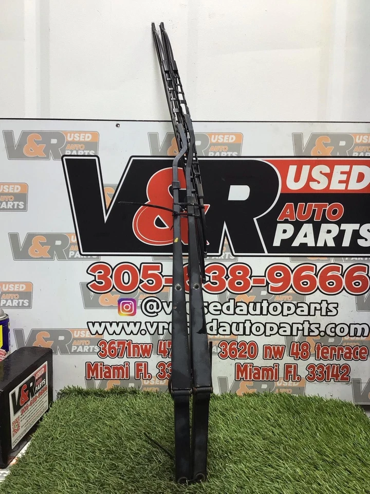 ✅ Brazo limpiaparabrisas Chevy Express 2500 2009 diestro/derecho PN: 84447095 84447096 OEM Foto 2 de 3