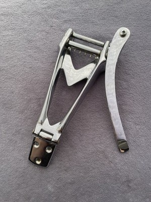 Vintage Bigsby-style guitar tremolo tailpiece - Italy 1960s Eko