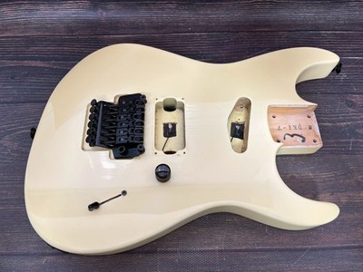 90s Charvel by Jackson DK-065 Dinky SH Body White w/Genuine Plate