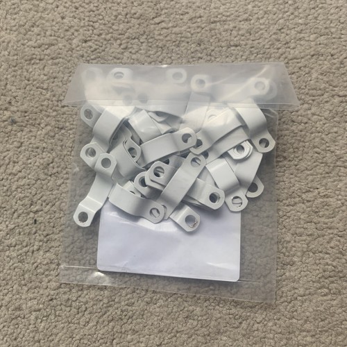 2 Way Saddle RSFL 302 Clips WHITE Copper With LSF Powder Coating 50 PCs Per Bag - Picture 2 of 2