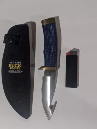 Blue Sharkskin pattern Buck 691 Fixed Blade Knife Chuck Buck Signatures
