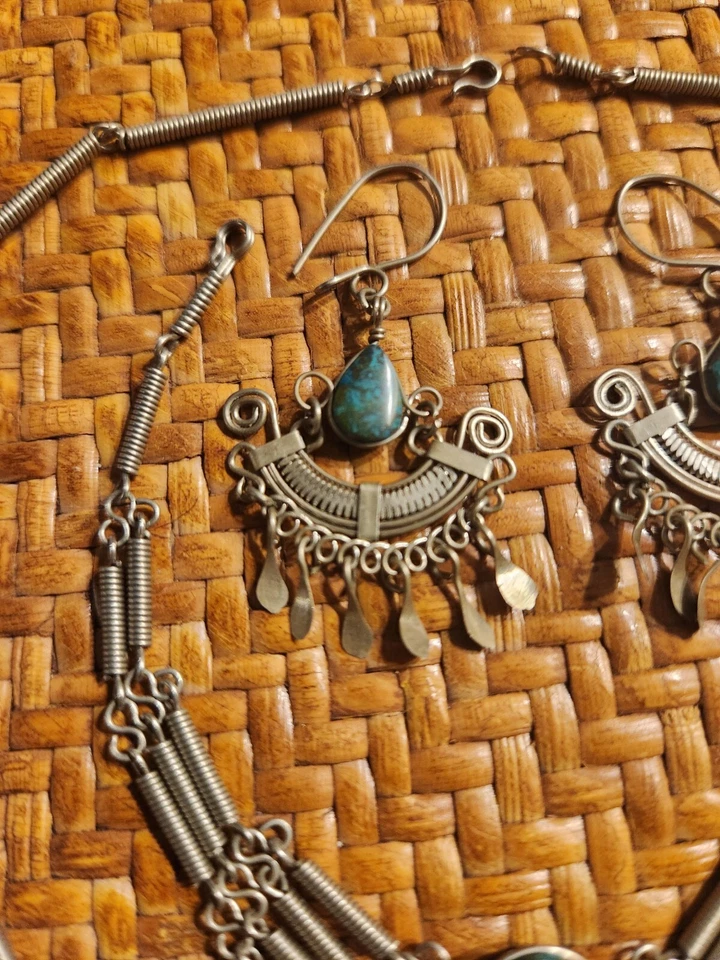 Mussio Design Necklace, Bracelet And Earrings with Stone Artwork  - Изображение 4 из 4