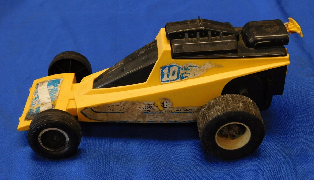 Vintage 1976 Mattel Power Shifters Quick Change Chevy & Drag Combo