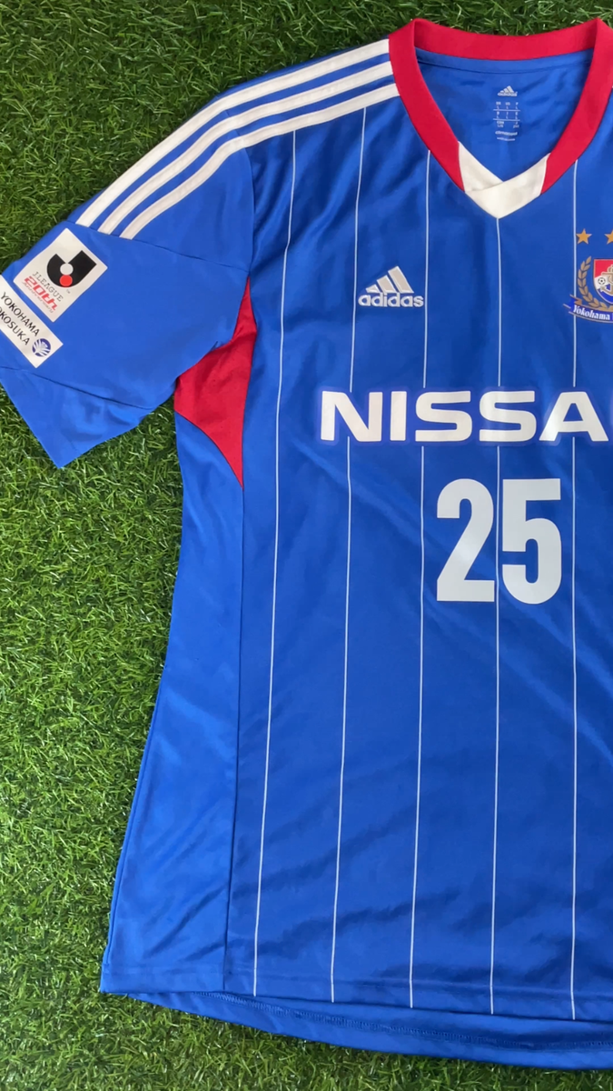 Shunsuke Nakamura - Yokohama F Marinos 2013 Official Jersey Shirt