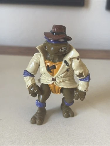 TMNT Donatello Detective Vintage 1992 Playmates Teenage Mutant Ninja Turtles