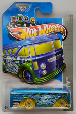 Hot Wheels Hw City 31/250 Surfin' School Bus Blue Variation 1:64