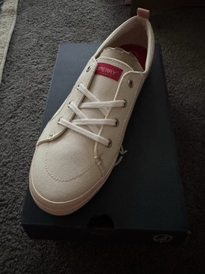 Sperry Crest Vibe Stripes Rose Canvas Low Top Lace-Up Sneakers STS89164