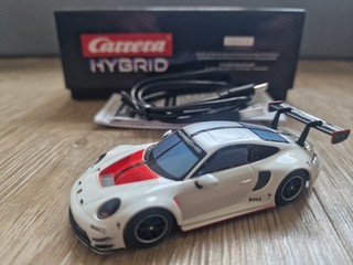 Carrera HYBRID 51006 Porsche 911 GT3 R „White Lightning 1:50 mit OVP