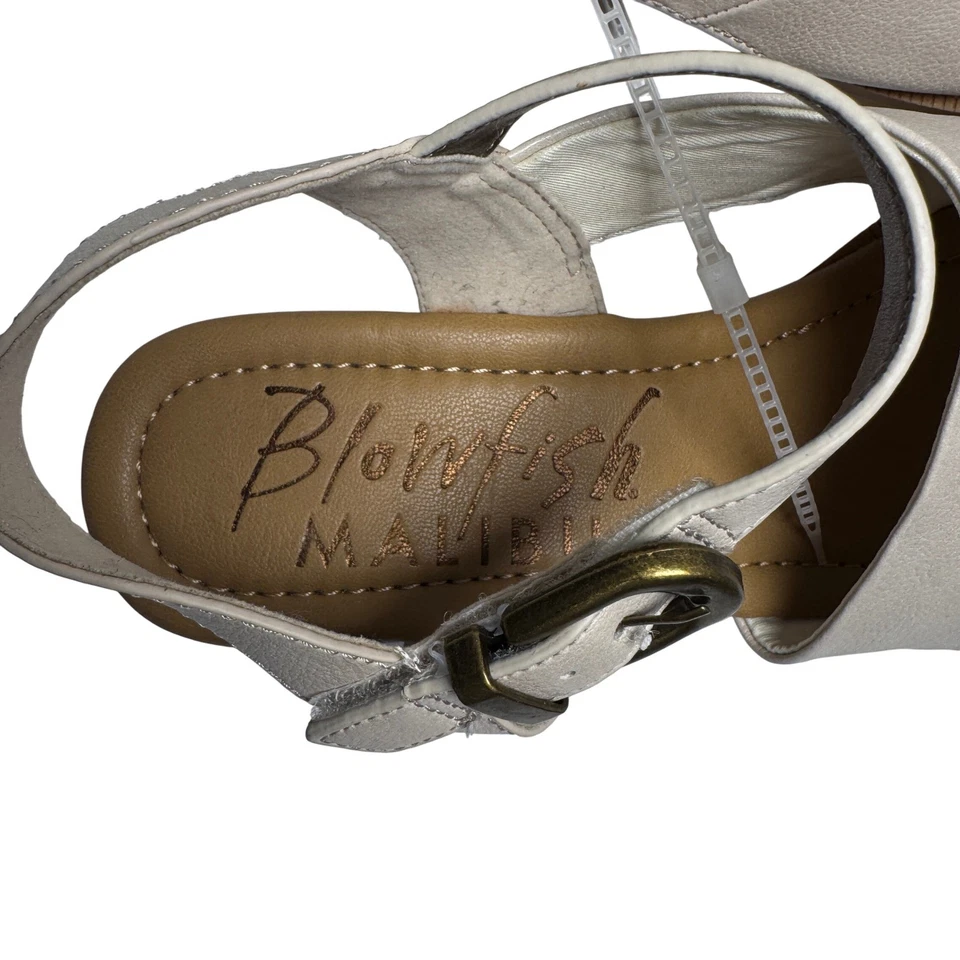 Blowfish Malibu Womens Sandals Tan Buckle Ankle Strap Flat Shoes Size 9 - Image 2 of 4