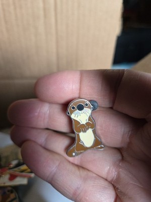 Disney Parks Exclusive Finding Dory Booster Set Pin Cute Otter Pin