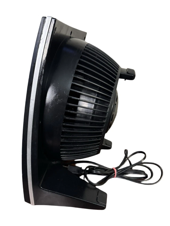 Vornado 673T Whole Room Air Circulator Fan with Pivoting Head, 3 Speeds, Move... - Image 2 of 4
