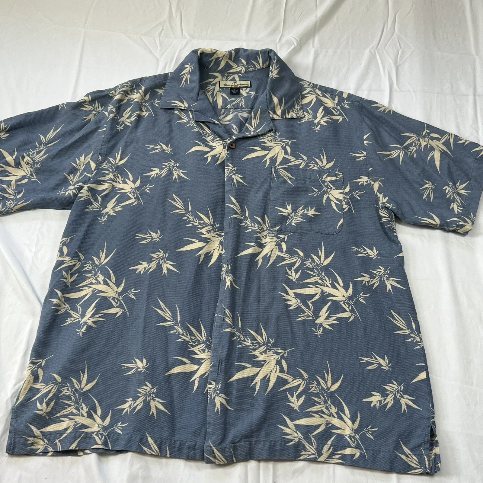 Tommy Bahama Silk Hawaiian Shirt Mens XL Blue Floral Palms Ferns Short Sleeve