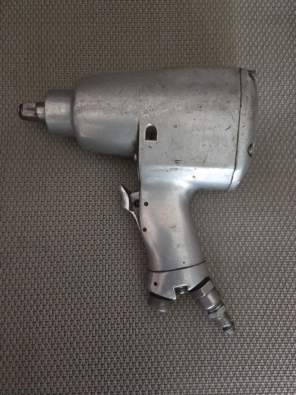 Milwaukee Pneumatic Tool 1/2 Impact