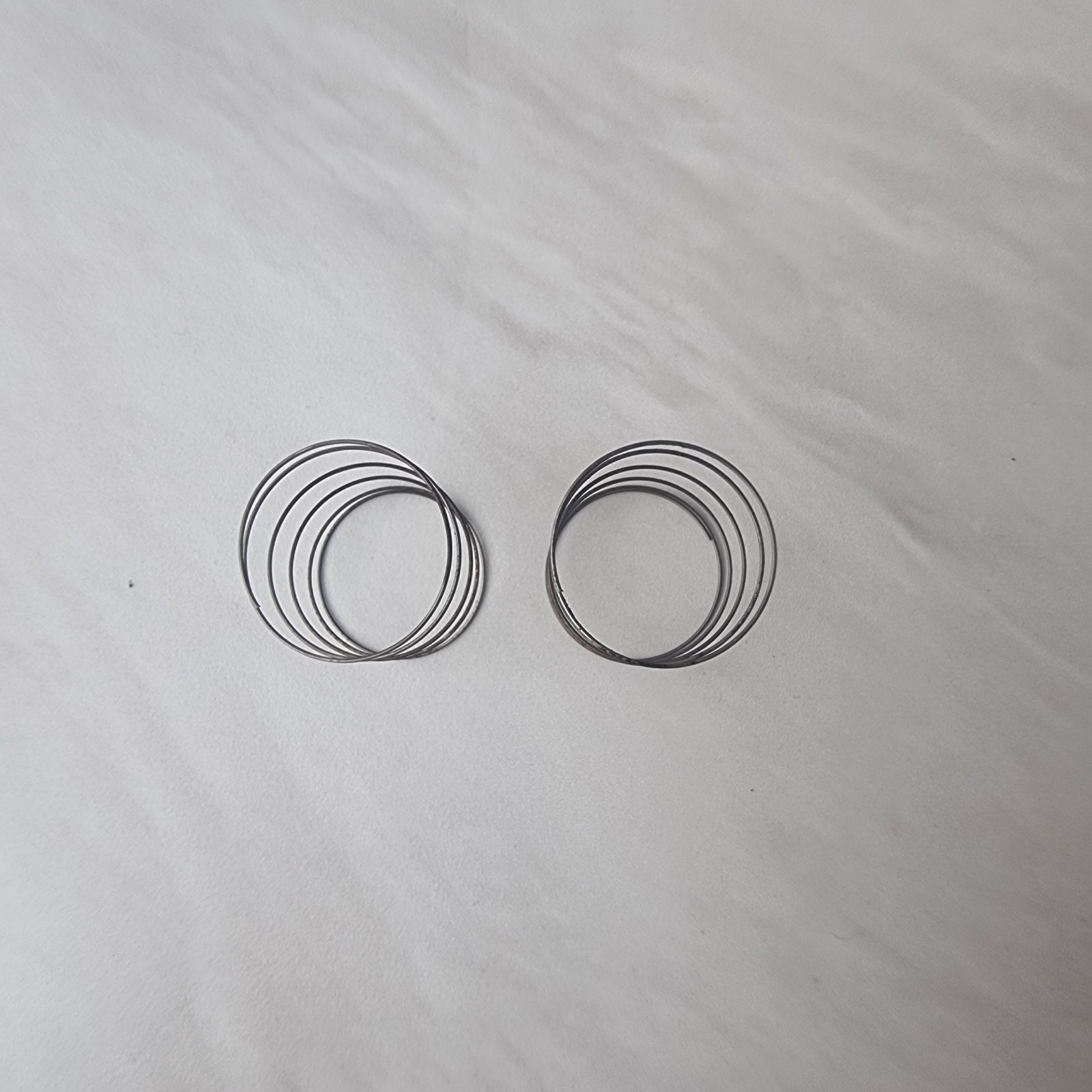 Genuine Hotpoint 2x Control Knob Spring for Cookers and Oven hobs Used