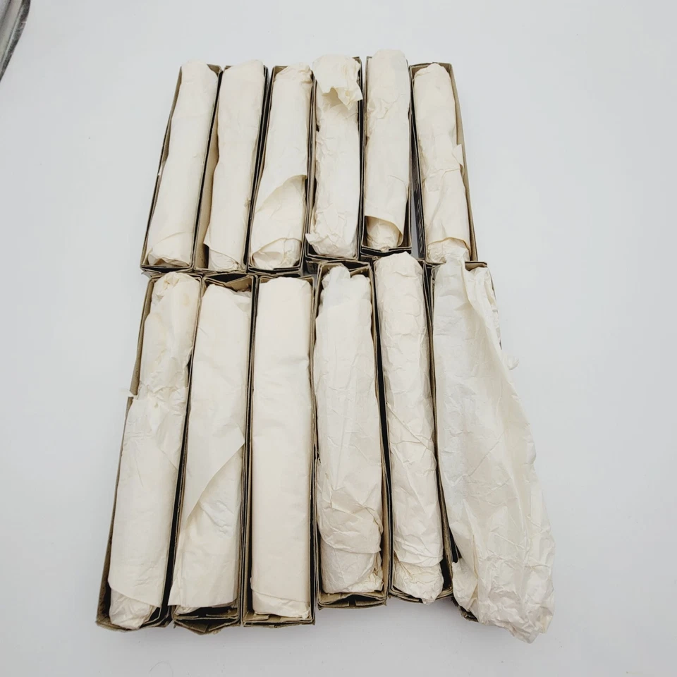 Cubiertos vintage con mango chapado en oro de acero inoxidable de Japón 12 5 piezas Ajustes de lugar Foto 2 de 4