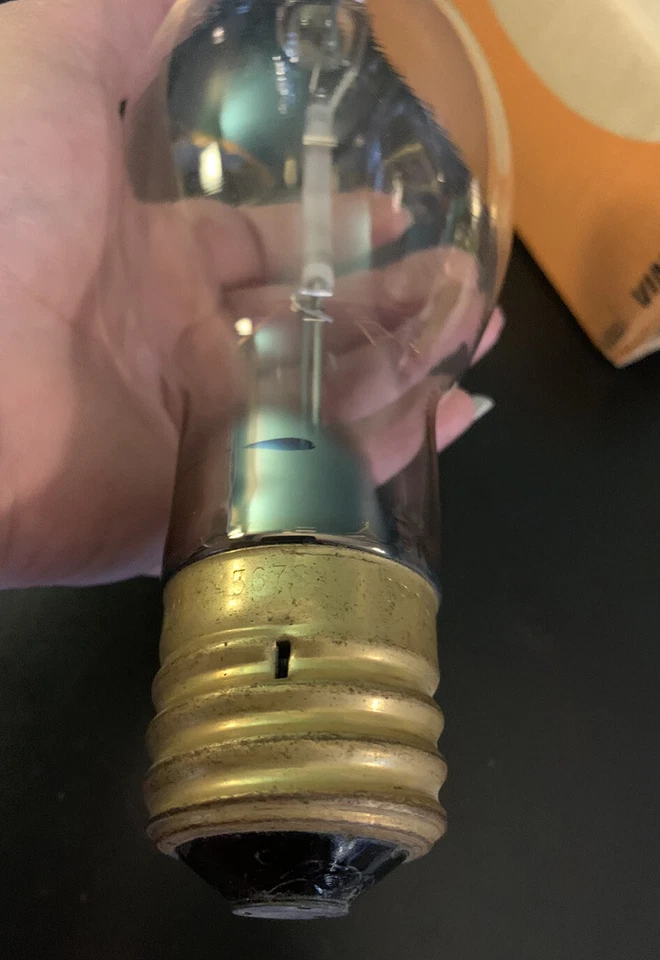 New Old Stock Lumalux High Pressure Sodium 70W Bulb Lamp Sylvania LU70 012 - Image 3 of 4