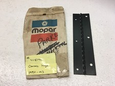 Mopar Nos 1990-93 Dodge Truck Center Console Door Lid Hinge 4118746 Mopar Nos 1990-93 Dodge Truck Center Console Door Lid Hinge 4118746