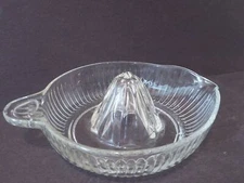Reamer Clear Glass Citrus Reamer, Juicer, Vintage (S2