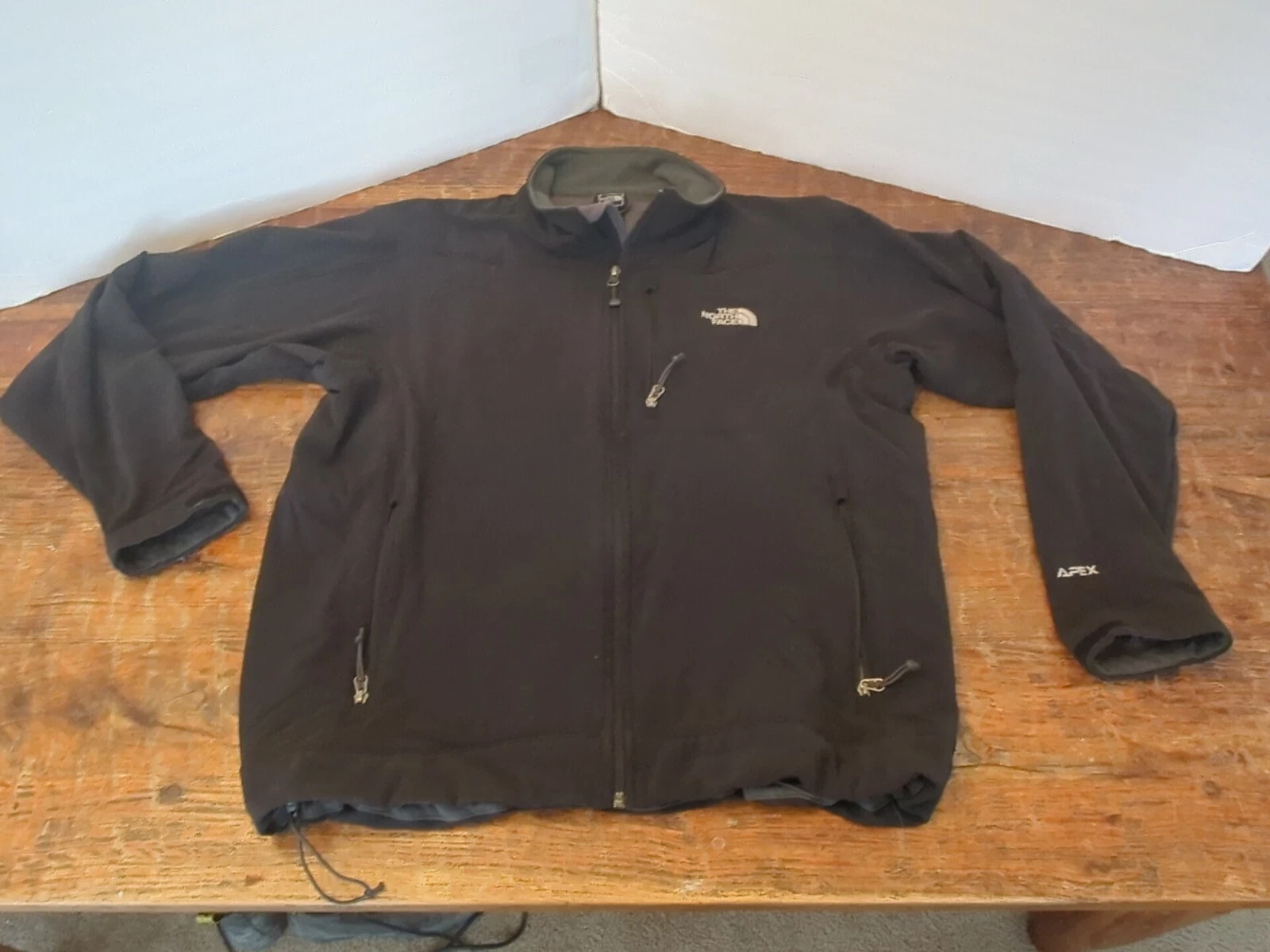 The North Face Men's Apex Black Soft Shell Jacket Size XL pre-owned