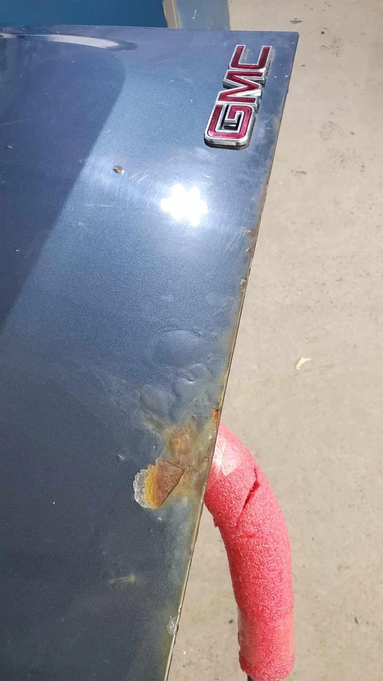 11 GMC SIERRA 1500 Stealth Graypaint Code=46u TAILGATE/LID - Image 2 of 4