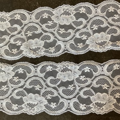 Vintage 5'' white galloon scalloped lace sewing trim 10 yards -stains