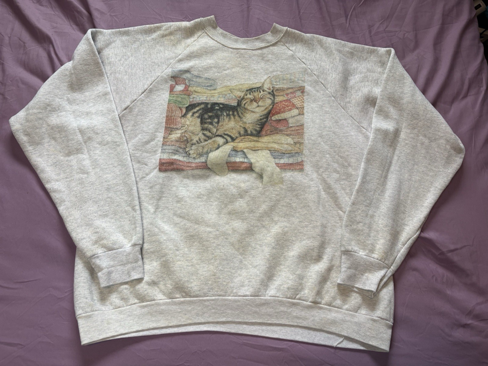 Vintage Cat Sweatshirt Mens 2XL Gray 90s Sleeping Tabby Crewneck Sweatshirt
