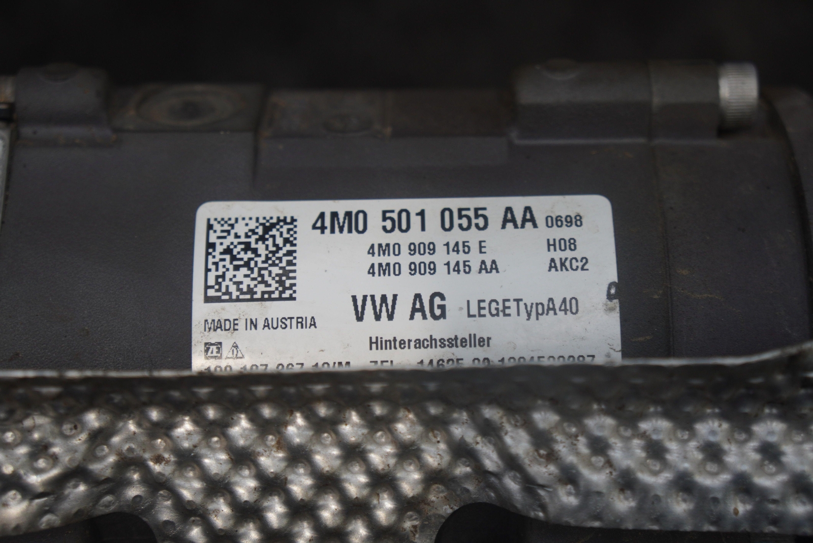 Rear Axle Steering Gear Rack Pinion 4M0501055AA OEM Lamborghini Urus 2019