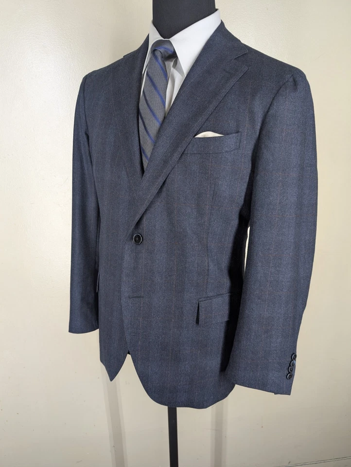 Paul Stuart  Recent Made In Italy  100% Wool Sport Coat -No Pants-US Size 44 Reg - Image 3 of 4