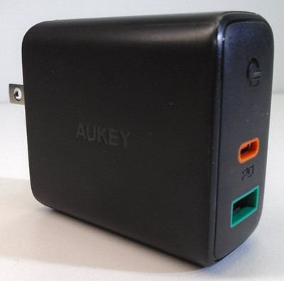 Aukey 30W Dual-Port PD Wall Charger PA-D1 w/ Dynamic Detect Phone Speed Charger