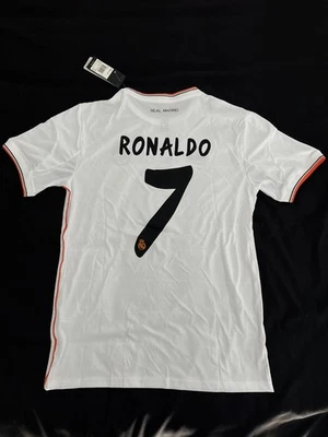 Maillot Real Madrid Ronaldo n°7 – Domicile 2013/2014 - Photo 1/4