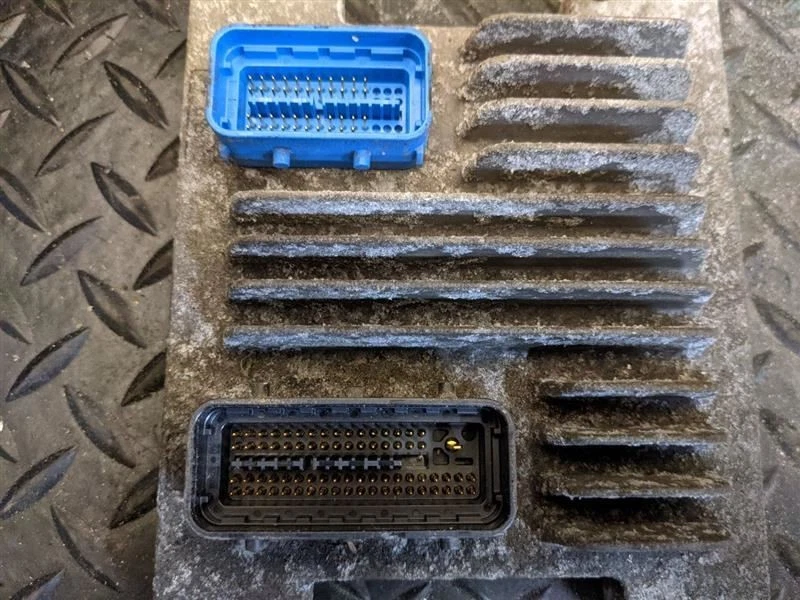 Engine ECM Electronic Control Module Fits 03-05 CAVALIER 2219831 Foto 2 de 4