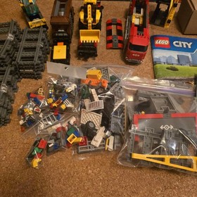 [RETRIED SET] LEGO City 60098 Heavy-Haul Train 2015