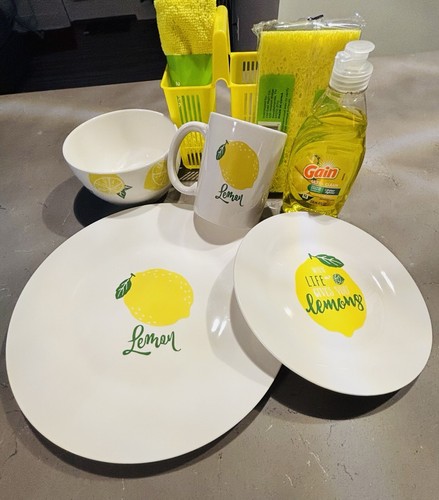 Lemon-Themed Dinnerware Set - Life Gives You Lemons! 8 Piece Gift Set Dining - Picture 2 of 11