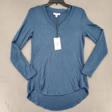 H by Halston Tee Shirt Womens XS Blue Long Sleeve V Neck 