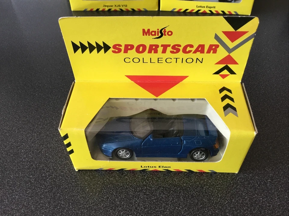 COLECCIÓN DE AUTOS DEPORTIVOS SHELL Y COCHE MAISTO (CUATRO MODELOS DIFERENTES DE AUTOS) EN CAJA/NUEVO Foto 2 de 4