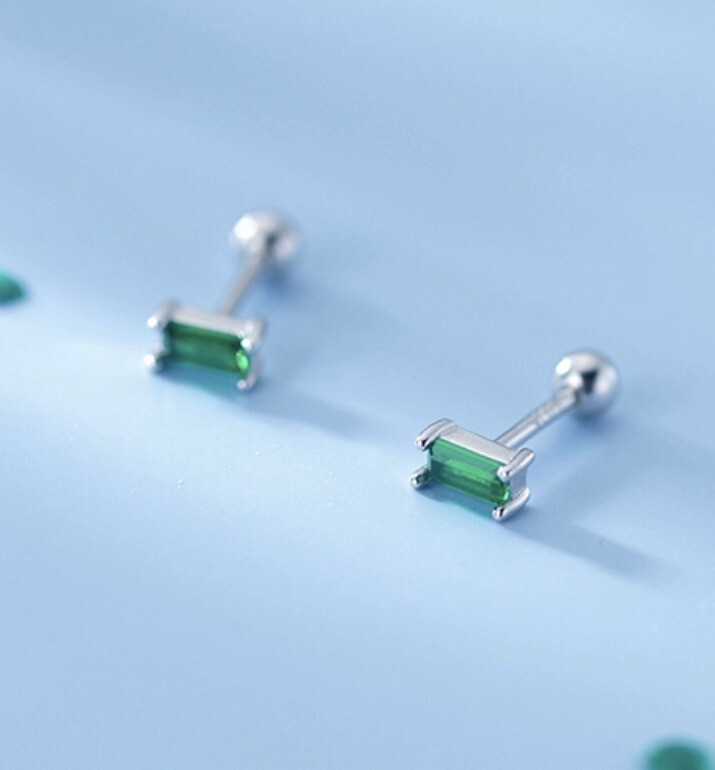 Pendientes atornillados para mujer hombre verde circonita cúbica plata 2dos agujeros tachuelas hélice
