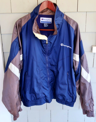 Vintage Men's CHAMPION Front Zip JACKET, Navy Blue WINDBREAKER - Spell Out LARGE - Picture 2 of 4
